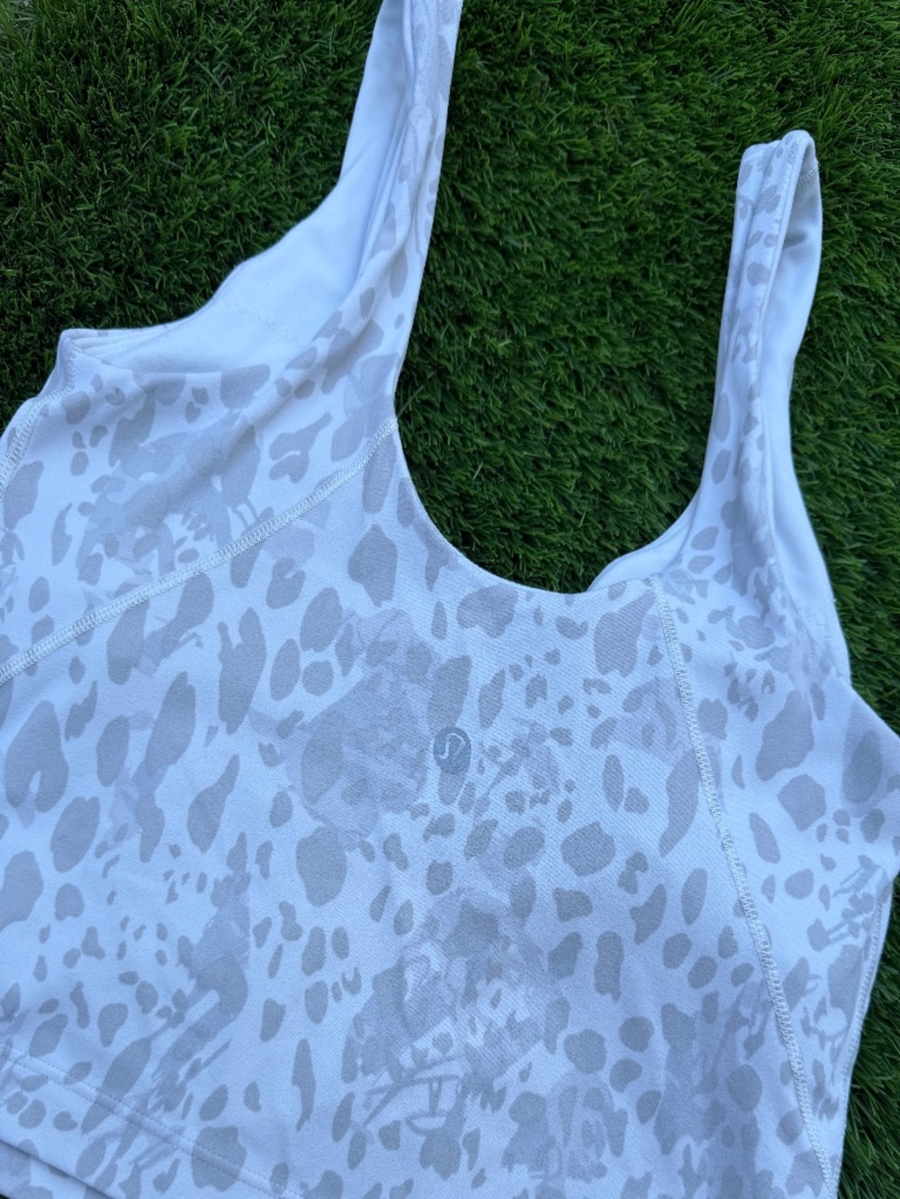 Lululemon Align Top White with Gray Print Size Small